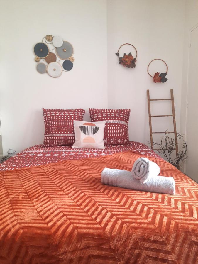 Le Terracotta Apartment Orleans Bagian luar foto